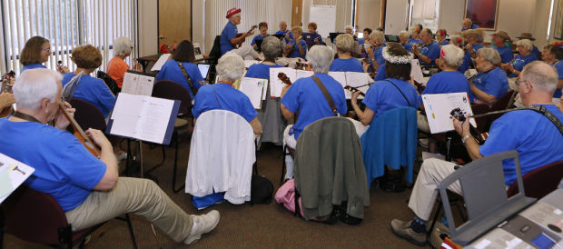 Sun City Strummers